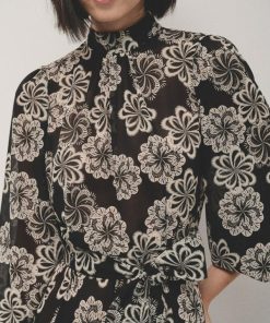 Bespokebound.shop0de8de4d5d 3