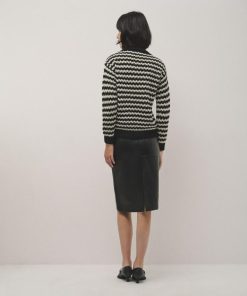 Bespokebound.shop6881396fd0 4