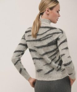 Bespokebound.shop788aa56f45 4