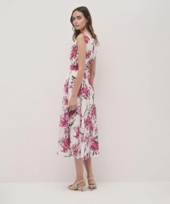 Bespokebound.shop7cc18fd4a3 3