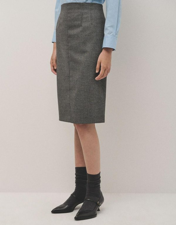 Bespokebound.shopac81812610 2