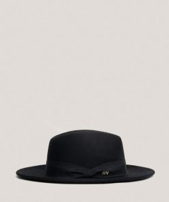 Bespokebound.shope5c3106c1f 1